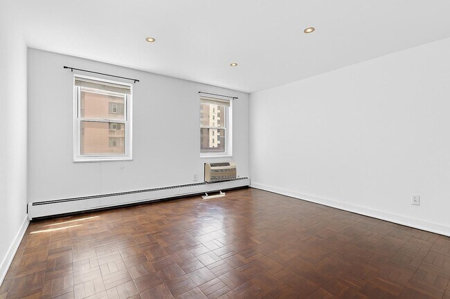 Building Photo - 6010 JFK Blvd E