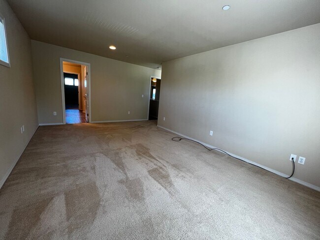 Building Photo - Dupont 3 bedroom Home for Rent