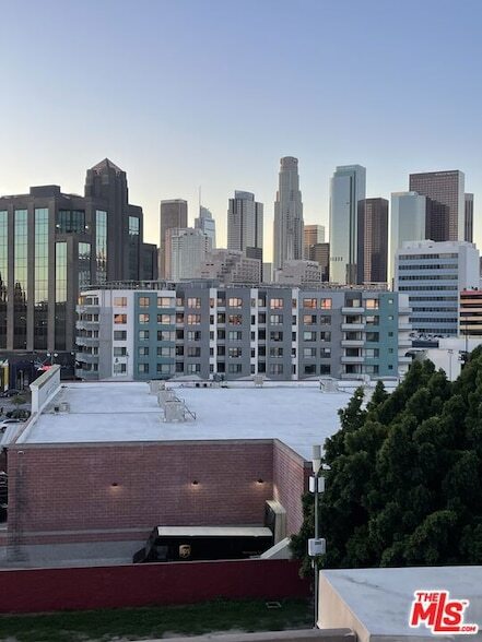 Building Photo - 100 S Alameda St