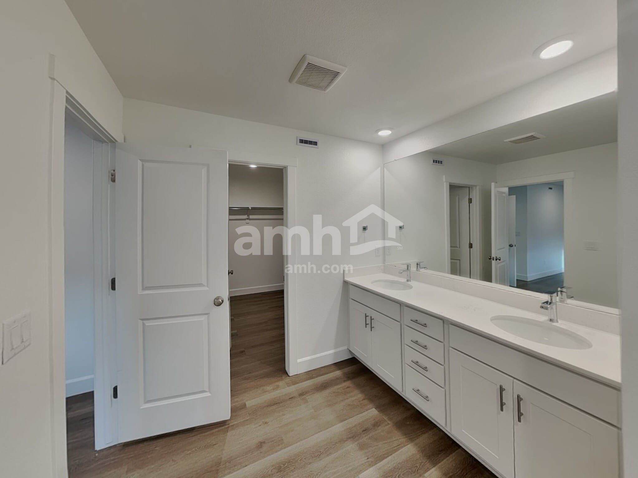 Building Photo - 10087 Abilene St