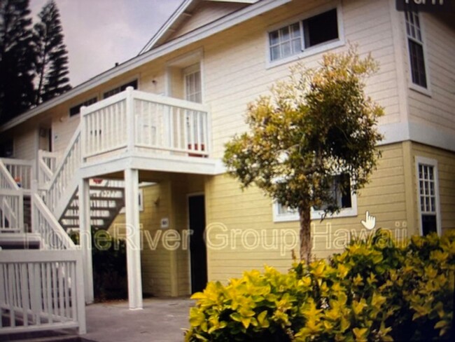 Building Photo - 2 Bedroom / 2 Bath Condo on Golf Course