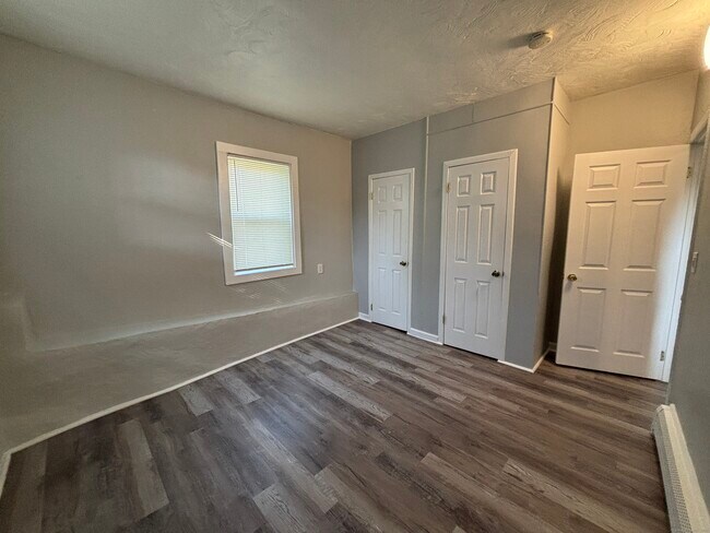 Building Photo - 55 Bouton St