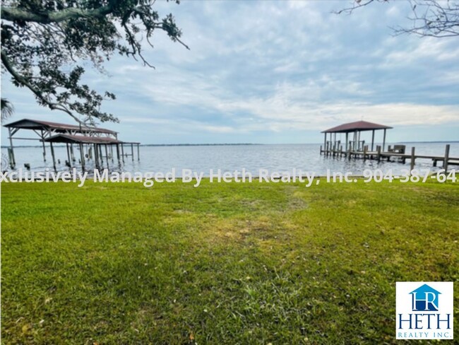Building Photo - Water Front Apartment