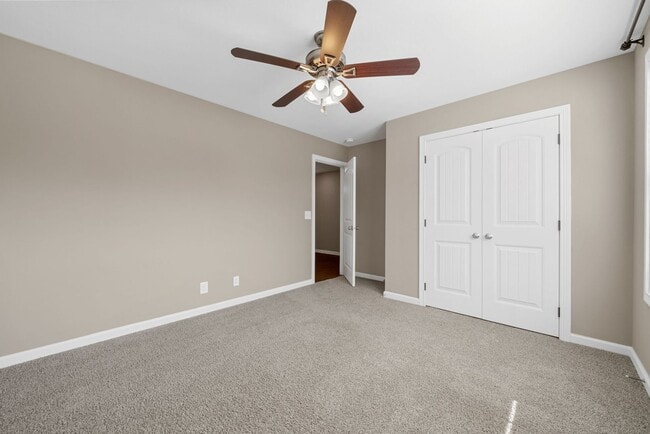 Building Photo - 1252 Magnum Dr