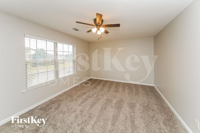 Building Photo - 6358 Red Bird Dr
