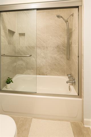 Building Photo - 5311 Fleetwood Oaks Ave