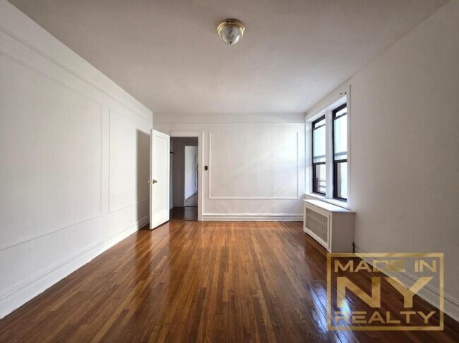 Building Photo - 1 bedroom in FLUSHING NY 11358