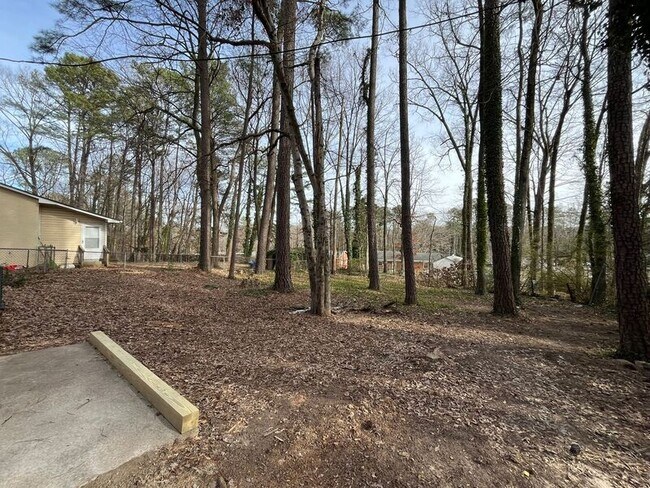 Building Photo - 1116 E Geer St