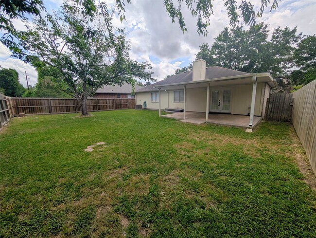 Building Photo - 14619 Golden Cypress Ln