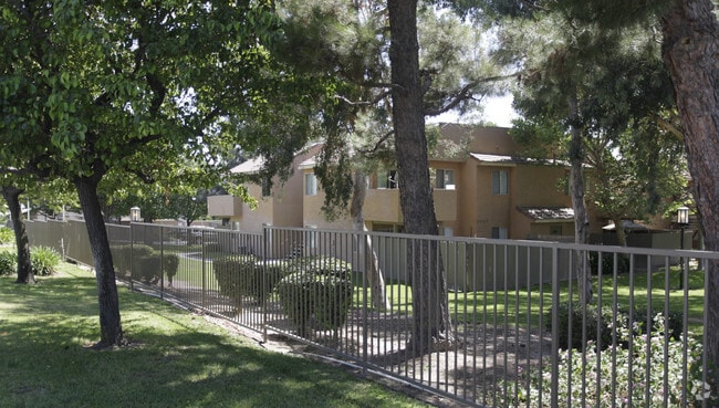 Spring Creek Apartments - Spring Creek Apartment