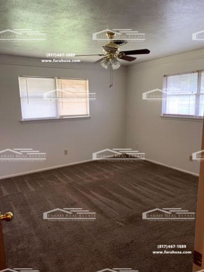 Building Photo - Spacious 4/2 House located in Fort Worth