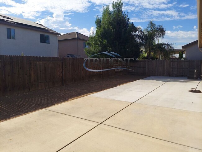Building Photo - Lovley home in the Edgewater subdivision near Pow Mia Park