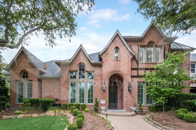 Building Photo - 5224 Longvue Dr