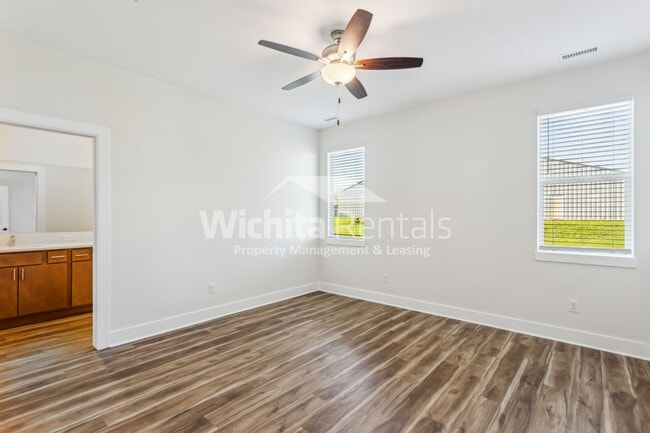 Building Photo - Brand new build - 3 bedroom 2 bath home in...
