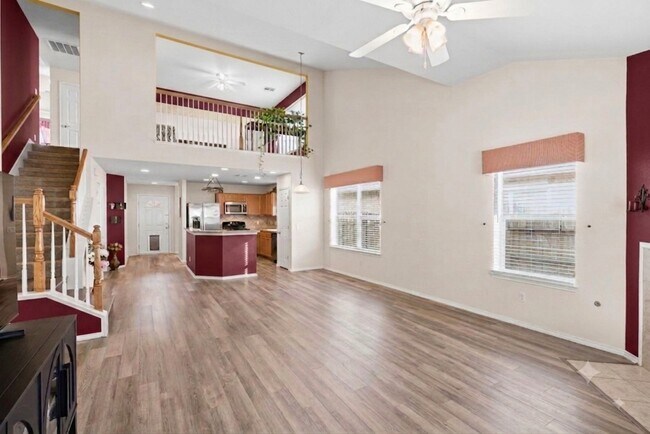 Building Photo - 2712 Woodspring Acres Dr