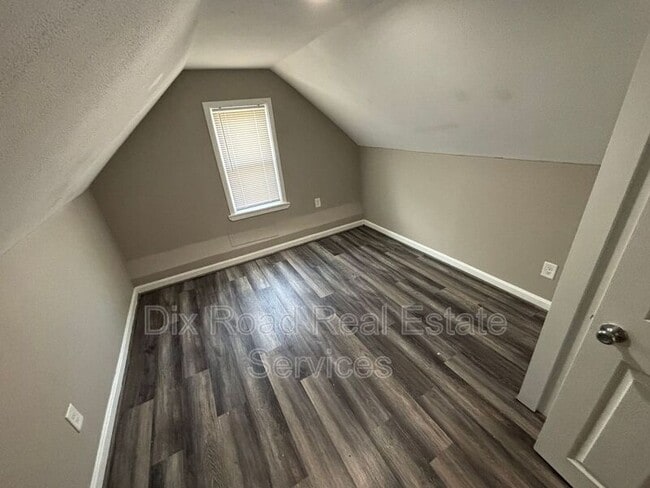 Building Photo - 3729 Herbert Ave