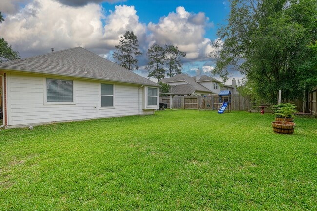 Building Photo - 25923 Marshbrook Ln