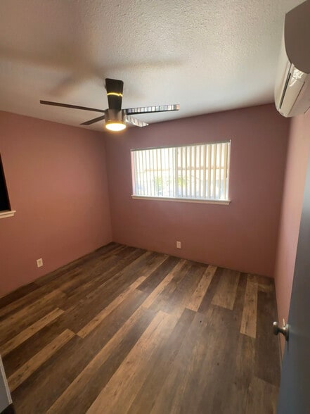 Building Photo - 87-366-366 Kulawae St