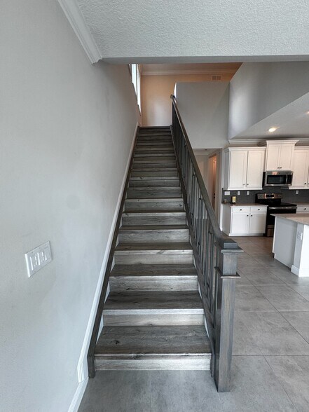 Building Photo - 1136 Rio Ct