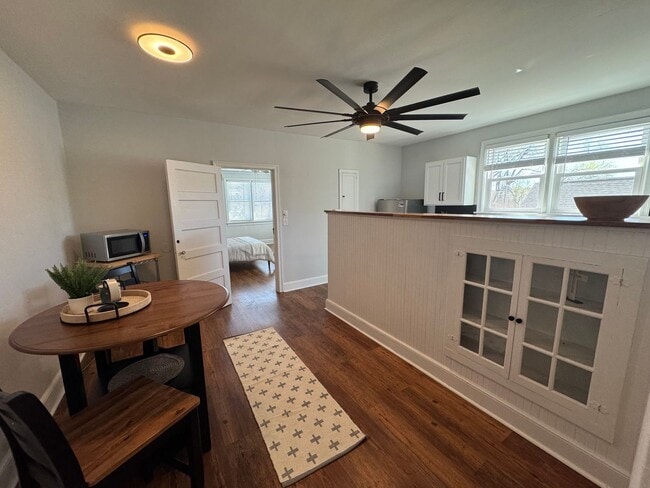 Building Photo - Pre-Leasing for the 26-27 School Year! - A...