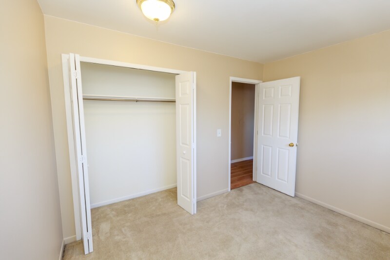 Building Photo - 1097 Tienken Ct