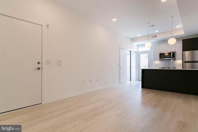Building Photo - 1232 LeCount St