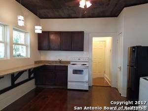 Building Photo - 826 Erie Ave