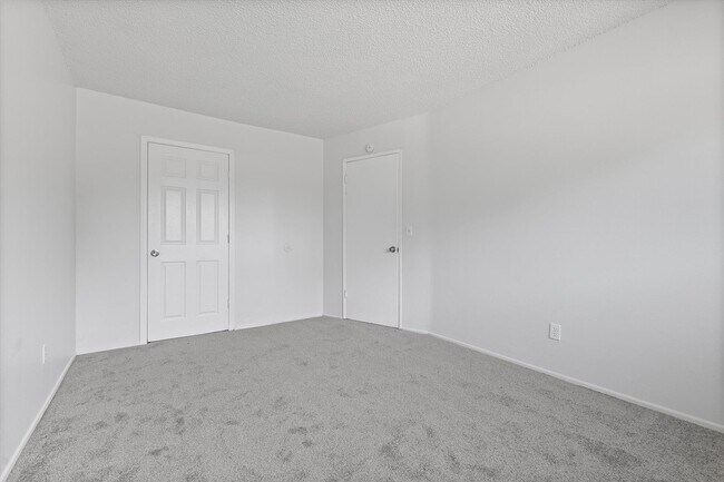 Interior Photo - Raintree Apartments