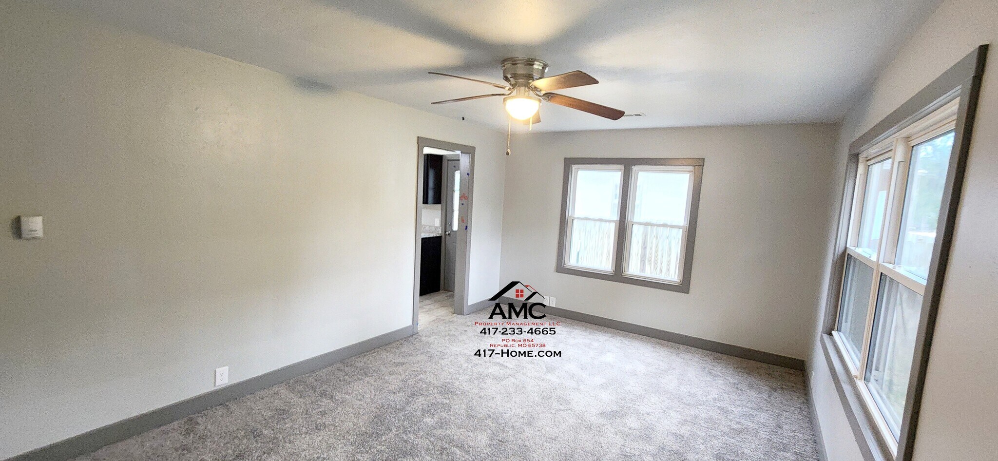 Building Photo - 304 E Cofield St