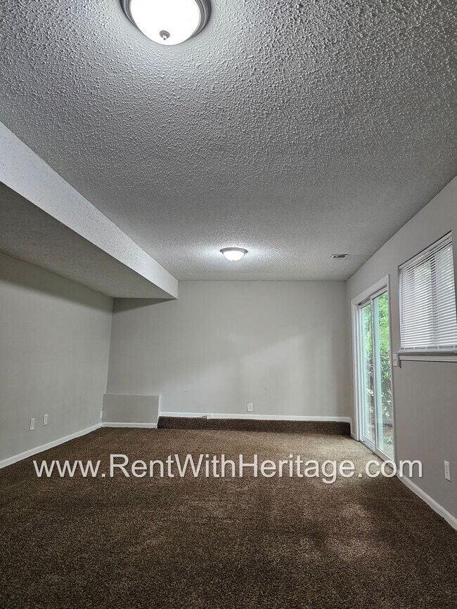 Building Photo - Gorgeous 4bd / 2.5 in Popular Arbor Statio...
