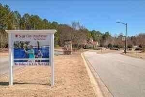 Building Photo - 232 Begonia Ct