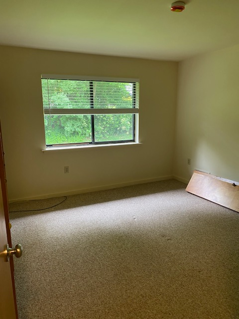 Building Photo - 552 Asbury Ridge