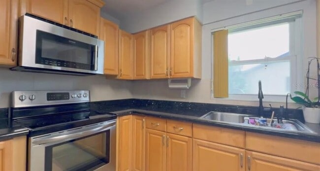 Building Photo - 4411 55th Way N