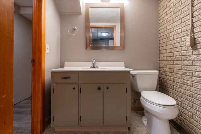 Building Photo - MOVE IN SPECIAL until 7/30/26!