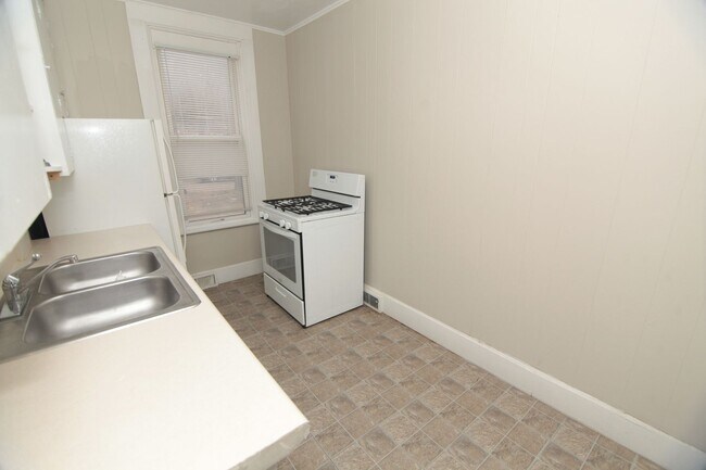 Building Photo - QCA4626