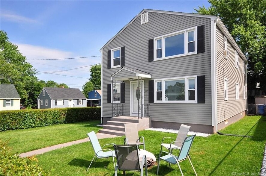 Building Photo - 135 Connecticut Ave