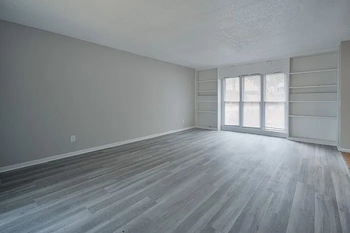 Building Photo - 1501 Blackbird Dr