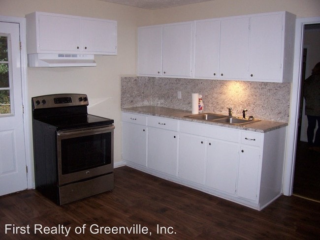 Building Photo - 4 br, 2 bath House - 342  Cunningham St