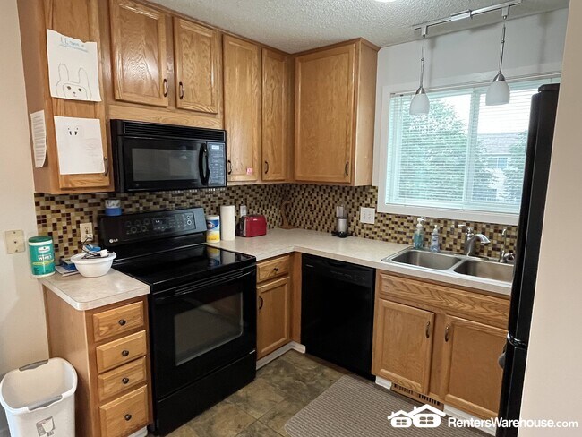 Building Photo - 15507 Foghorn Ln
