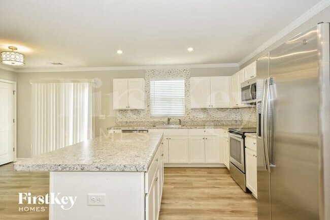 Building Photo - 111 Norwich Ct