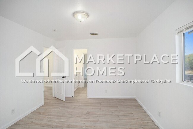 Building Photo - 9734 Ceremony Cove