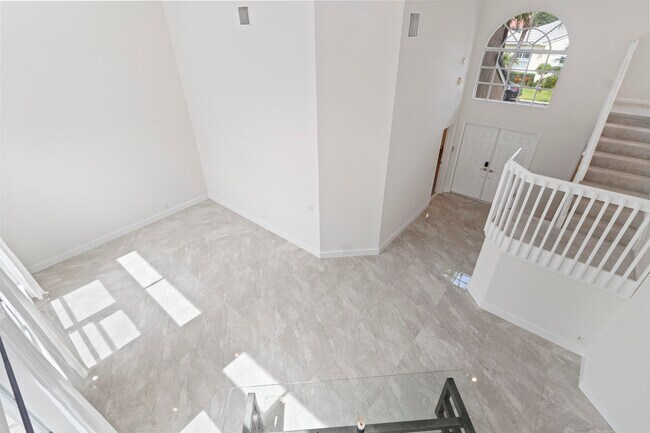 Building Photo - 23330 Torre Cir