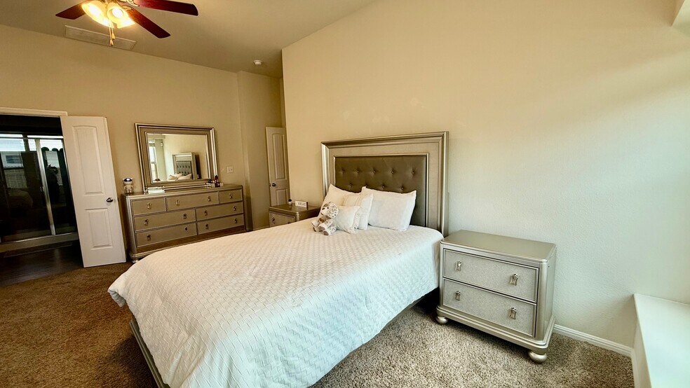 Building Photo - 417 Arabian Colt Dr