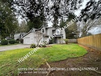 Building Photo - Beautiful Duplex in Lacey - Available NOW!