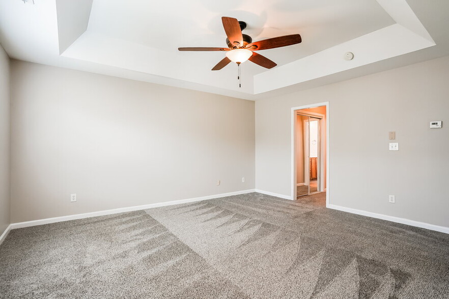 Building Photo - 229 Haywood Ln