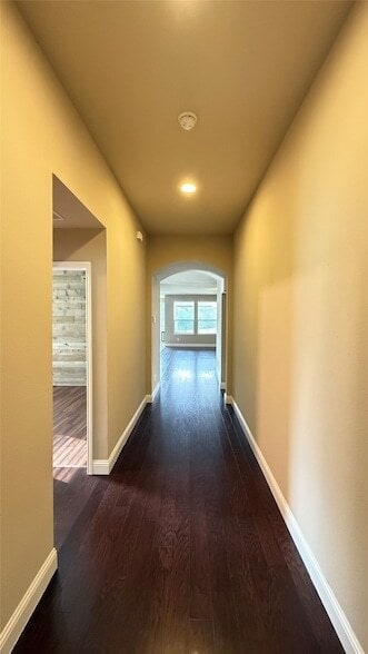Building Photo - 1001 Perennial Ln