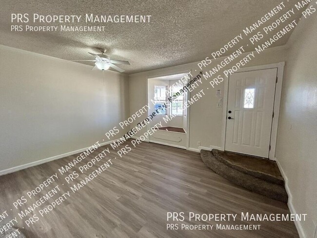 Building Photo - 711 N Oracle-