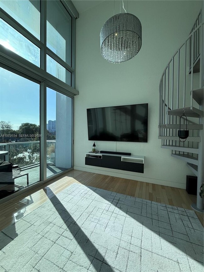 Building Photo - 150 E Robinson St