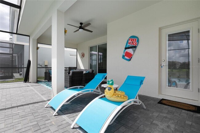 Building Photo - 7227 Oakmoss Loop