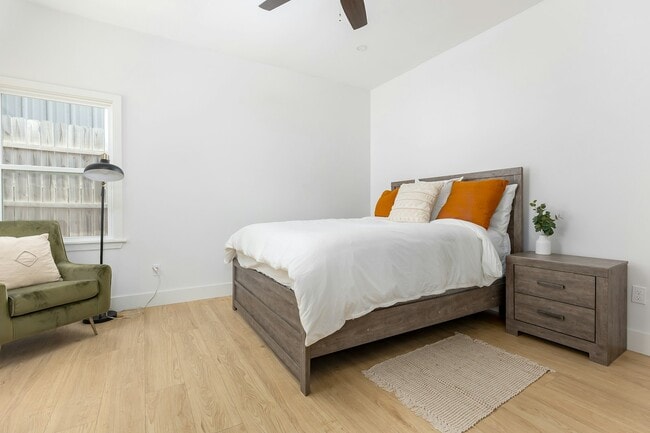 Building Photo - 2109 NW 36th St